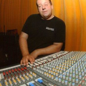 Meet your Posher, Bill